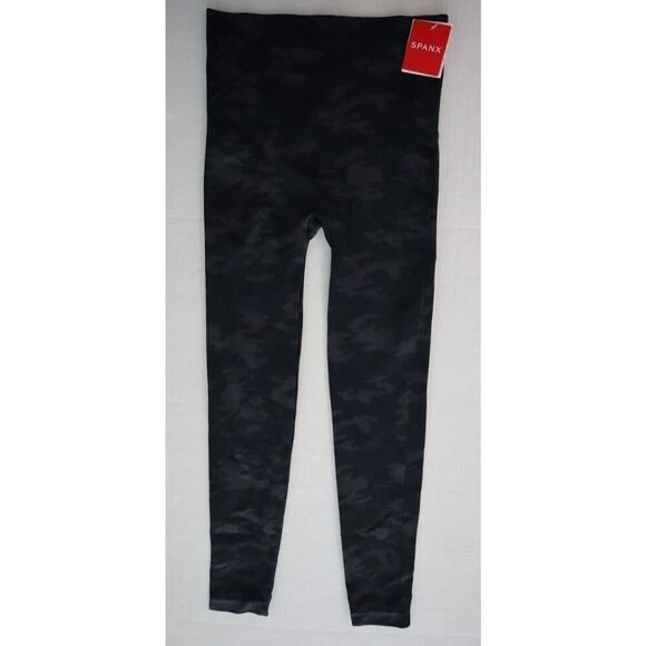 Spanx FL3515 Sz S (2-4) Black Camo Look at Me Now High-Waisted Seamless Leggings - Picture 1 of 11